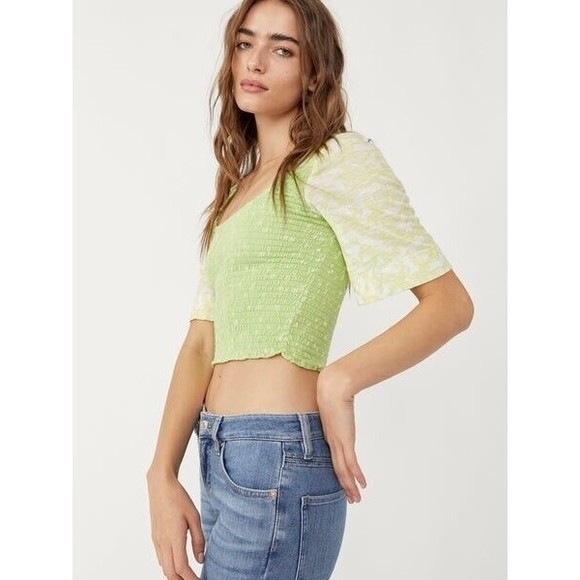 NWT✨Free People 🦋 Marigold Smocked Tee Blouse Key Lime Green Combo Floral XL - Picture 4 of 9